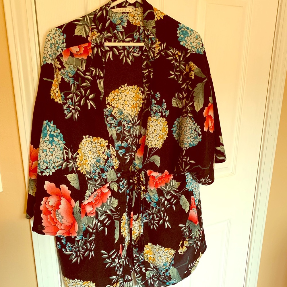 F21 Kimono